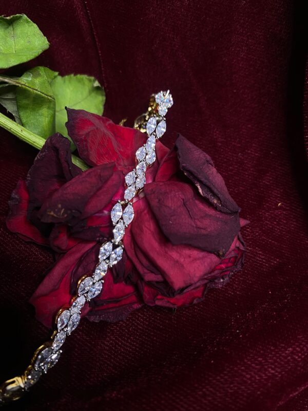 Leaflet Tennis Bracelet