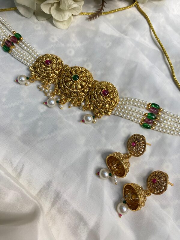 Pearl Heritage Choker Set