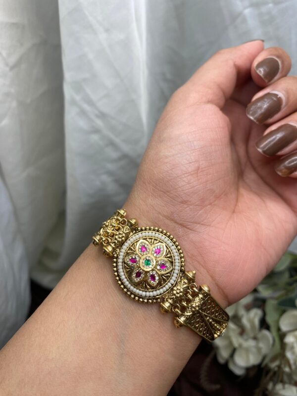 Maharani Kundan Bracelet